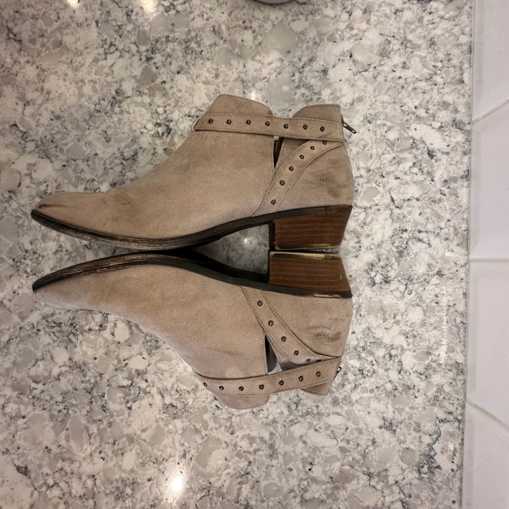 Abound faux suede beige ankle boots Size 12